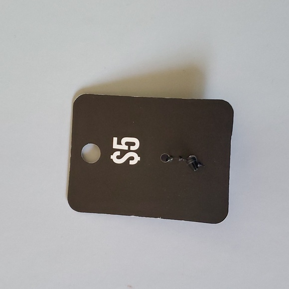 🎈3 FOR $10 RESIN RINGS - Picture 4 of 4